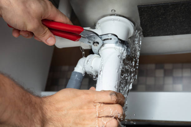 Water damage restoration process in Farmingville, NY